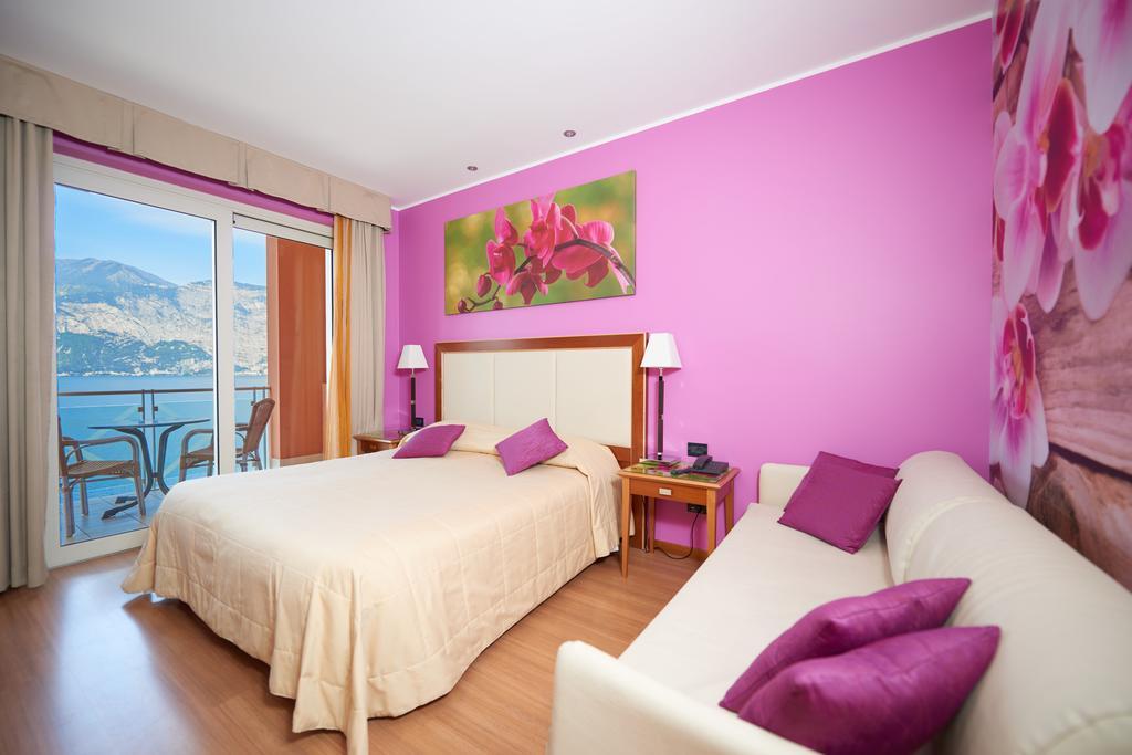 Belfiore Park Hotel 4Stars Superior "Adults Only" Brenzone sul Garda Ruang foto