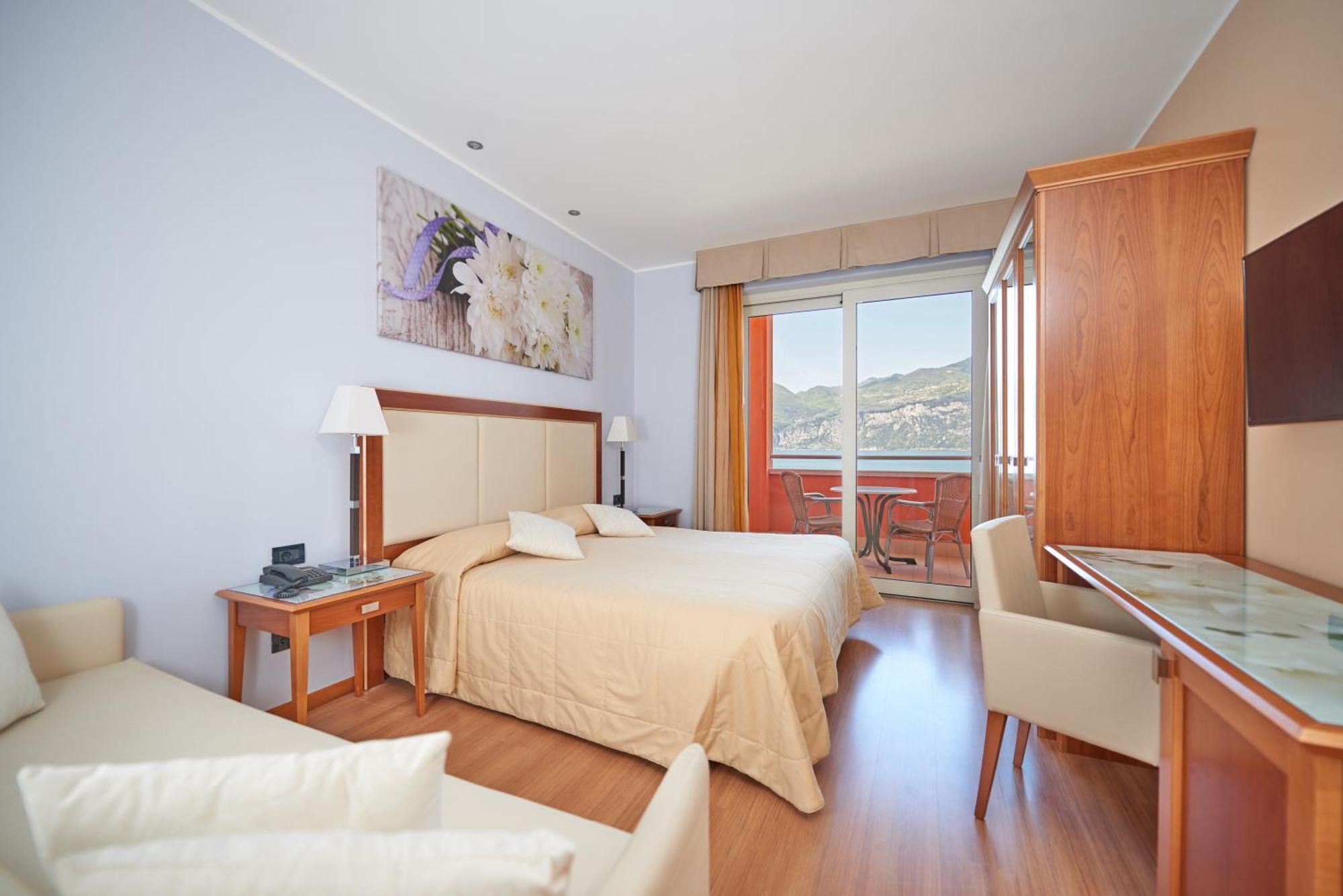 Belfiore Park Hotel 4Stars Superior "Adults Only" Brenzone sul Garda Ruang foto